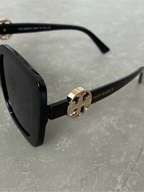 New Designer Black Luxury Sunglasses